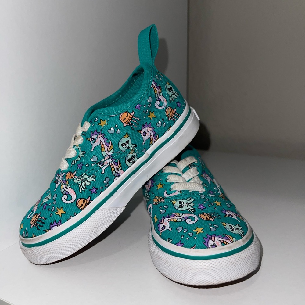 Vans toddler shoes